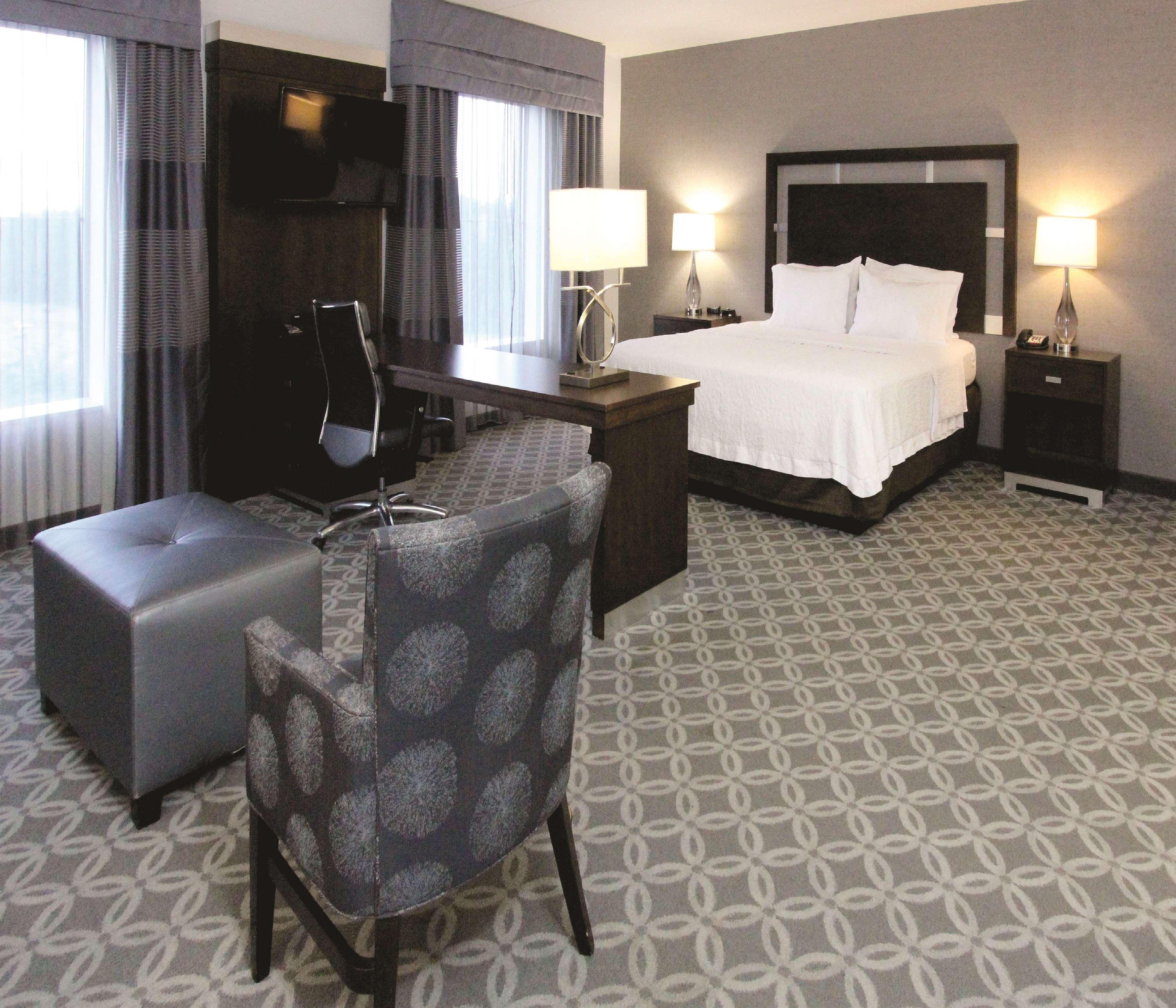 Hampton Inn & Suites Columbia/Southeast-Fort Jackson Экстерьер фото