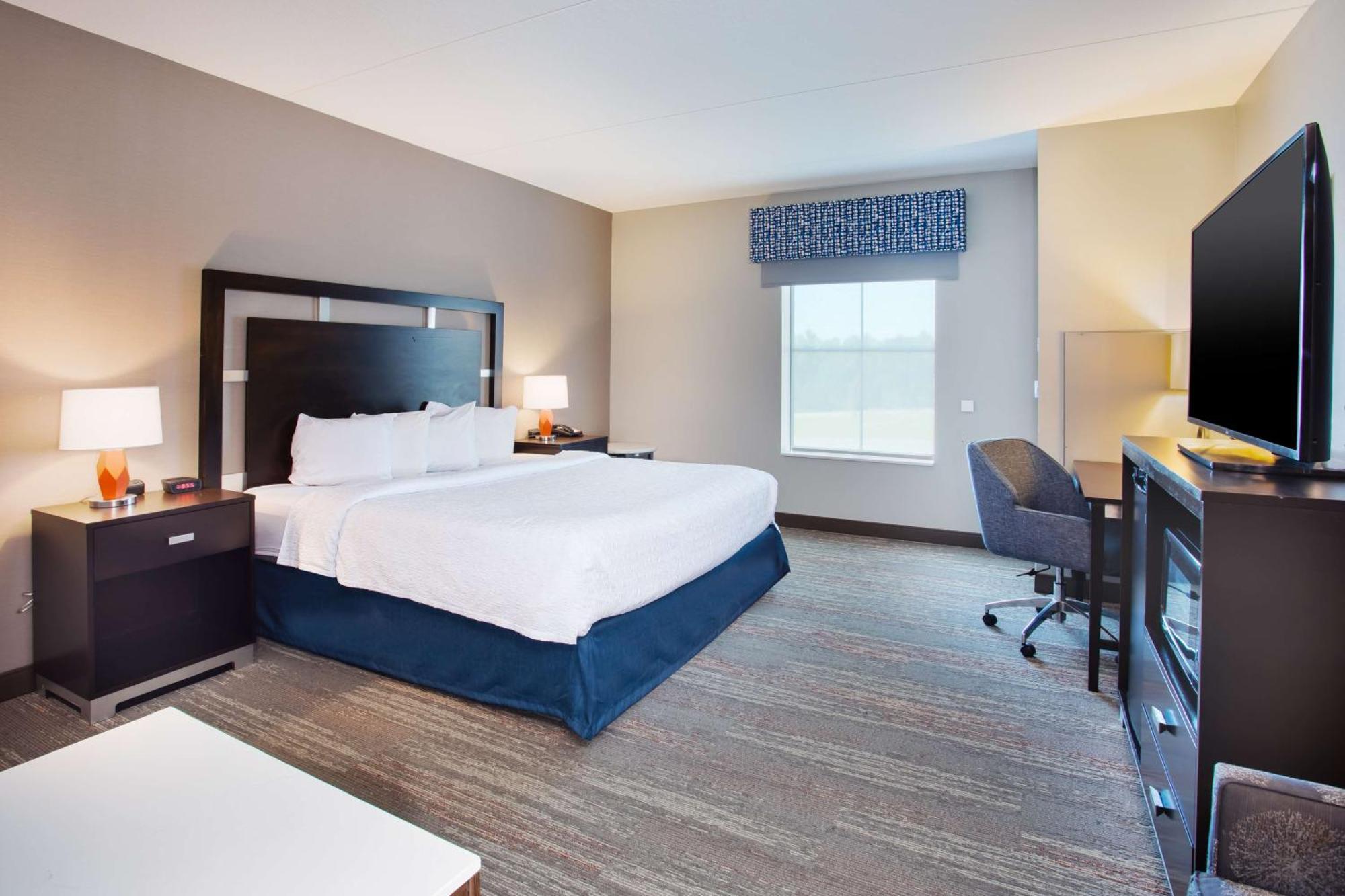 Hampton Inn & Suites Columbia/Southeast-Fort Jackson Экстерьер фото